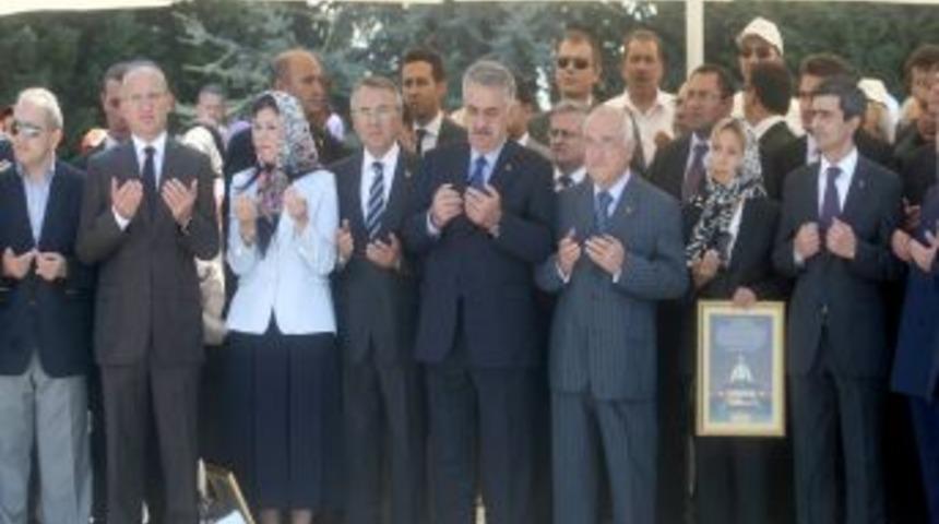 Çiçek: Devletler terörde hangi yöntemi kullanıyorsa biz de kullanacağız