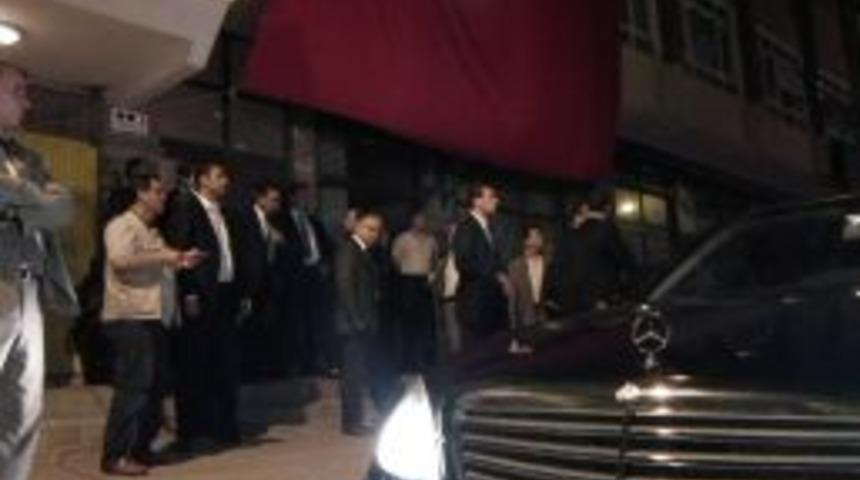 Erdoğan'dan Binbaşı'nın ailesine taziye