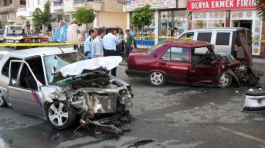 G&ouml;rele&rsquo;de trafik kazası: 3 yaralı