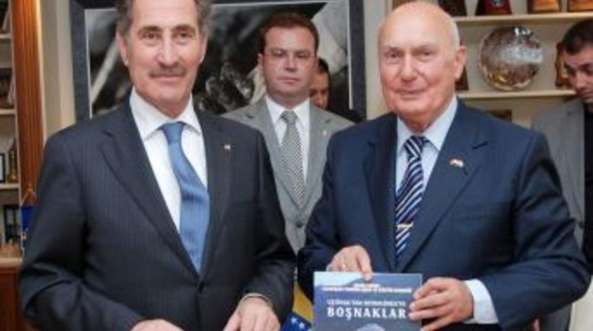 T&uuml;rkiye'deki Boşnak gen&ccedil;ler ata topraklarıyla buluşuyor