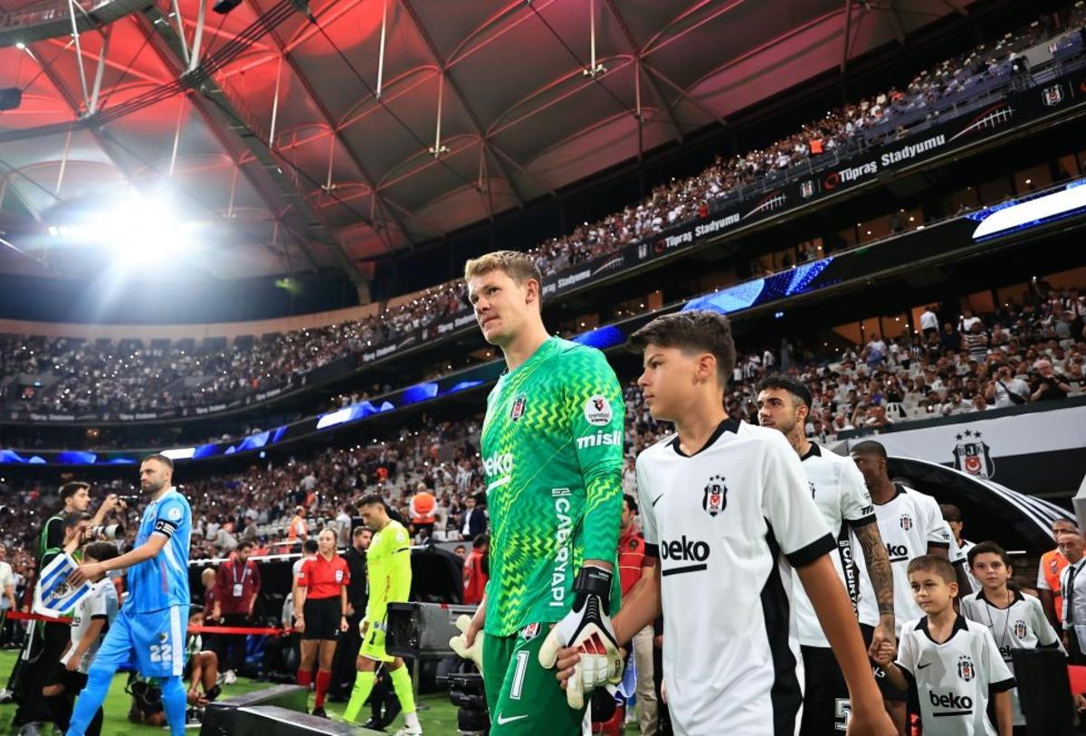 Süper Lig’de kalecilerin performansı belli oldu! İşte zirvedeki isim 4