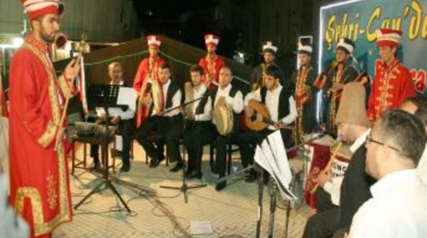 İlahi grubu ile mehter takımı birarada