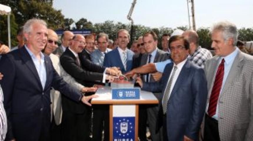 Bursa'da 2014'e kadar belediye 100 spor tesisi yapacak