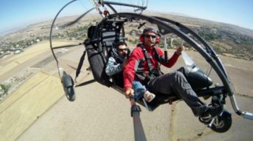 Engelleri, u&ccedil;masına engel olamadı