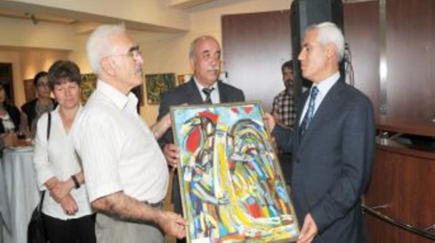 &Ccedil;erkes sanat&ccedil;ıdan Nil&uuml;fer&rsquo;de resim sergisi