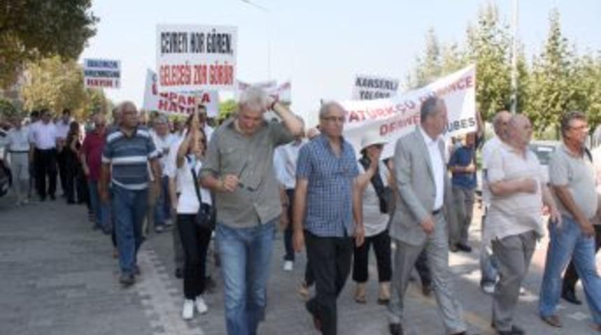 Yalovalılar kimyasal depolama terminalini protesto etti