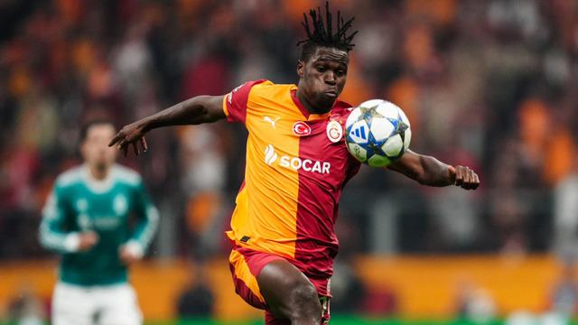 Galatasaray'da Wilfried Singo'nun sahalara dönüş tarihi belli oldu!