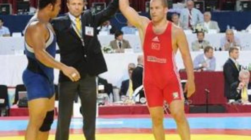 Sancaktepeli Serhat Balcı D&uuml;nya 2.'si