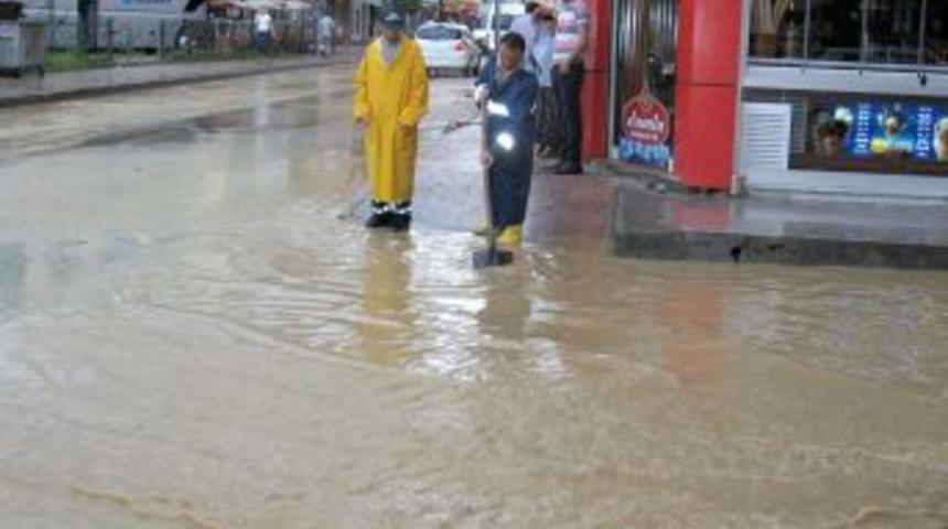Uykuda gelen sel, Ordu&rsquo;ya son 50 yılın felaketini yaşattı