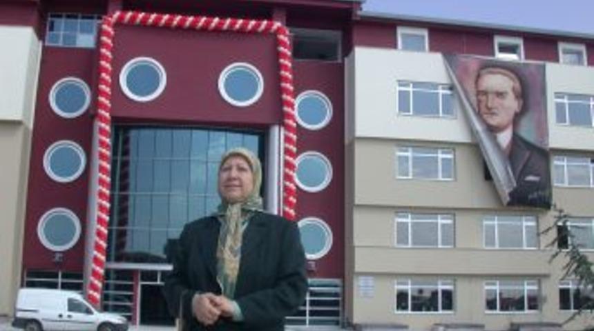 Hayırsever &Uuml;lk&uuml; Ulusoy