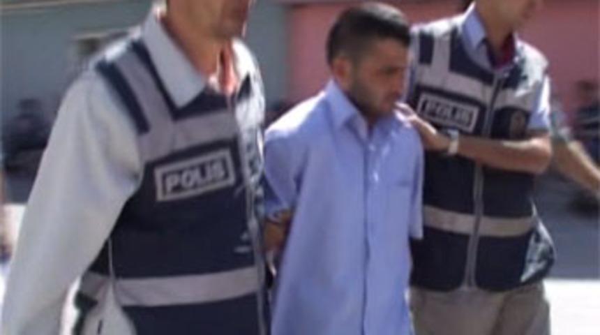 Omuz attı diye emekli &ouml;ğretmeni &ouml;ld&uuml;rd&uuml;