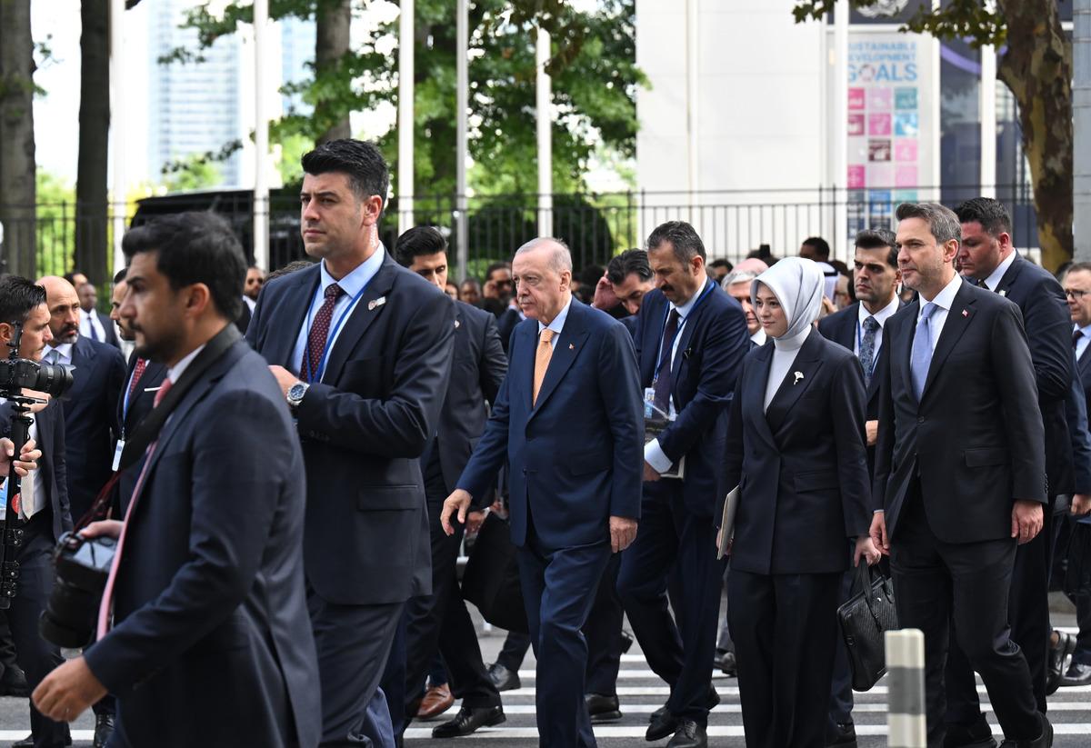 Cumhurbaşkanı Erdoğan: "Körfez deki sıkıntıları aşabilmek için çalışıyoruz" 1