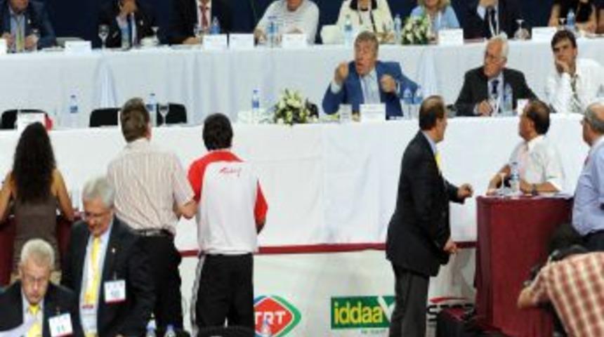 Serbestte Ramazan Şahin altın şansını kaybetti