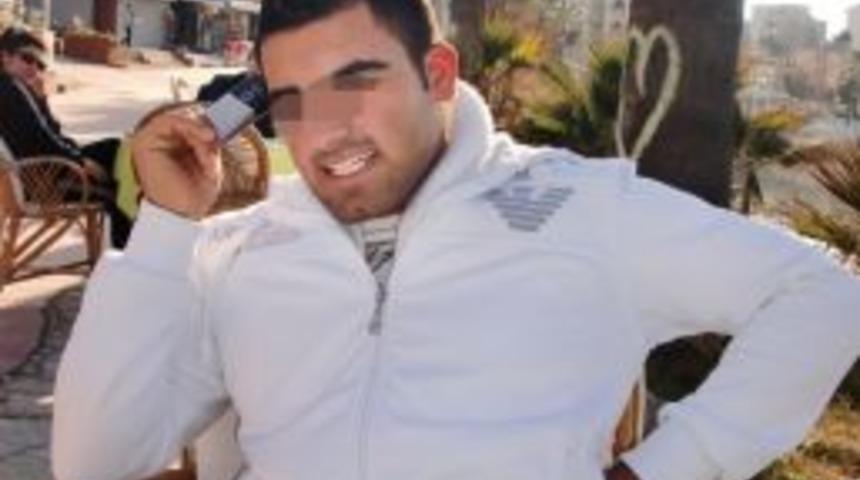 İrlandalı iki kadını evlenmek i&ccedil;in &ouml;ld&uuml;rm&uuml;ş