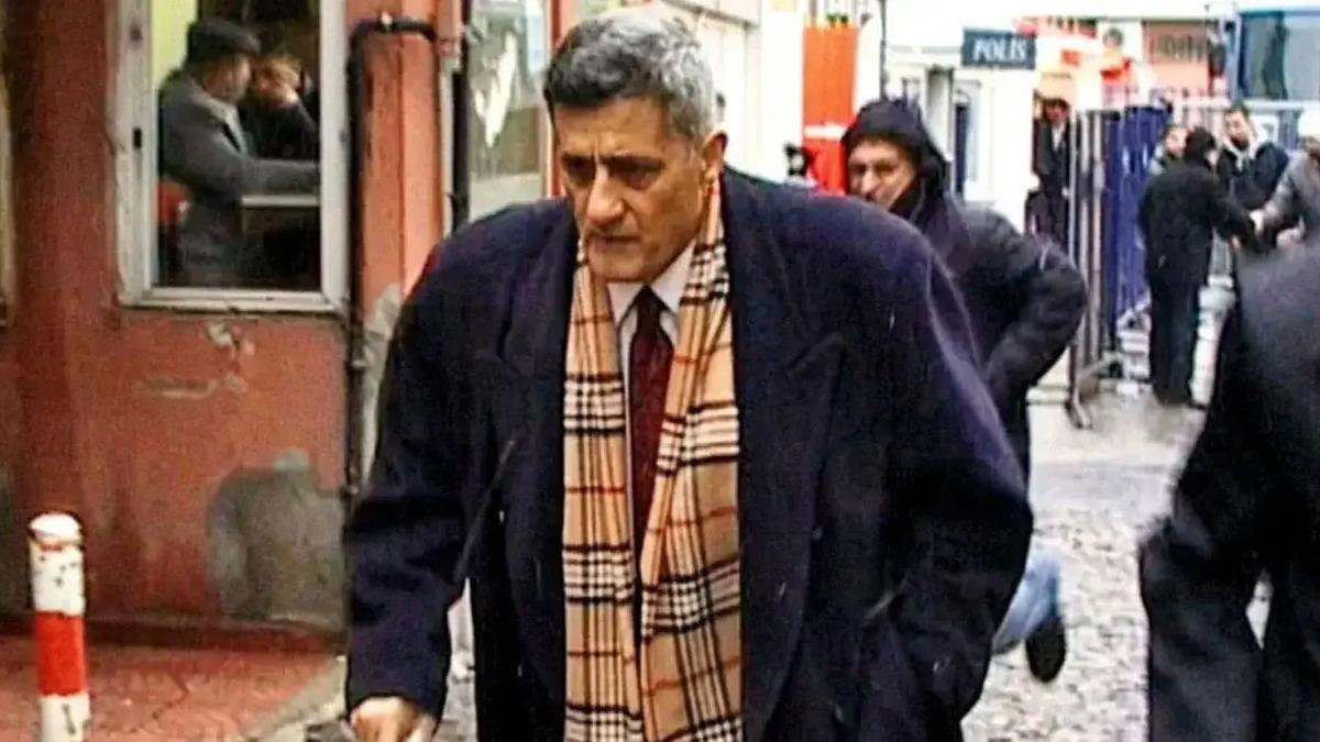 Kaşif Kozinoğlu nun cezaevi sürecini anlattı! Dönemin başgardiyanının ifadesi ortaya çıktı 1