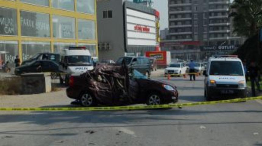 Aynı yerde ikinci kaza: 1 &ouml;l&uuml;, 1 yaralı