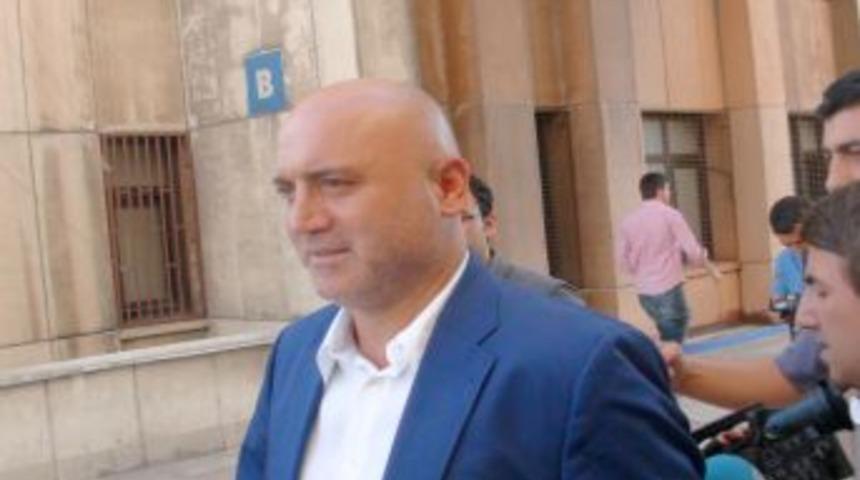 Karaman ve Yaralı emniyetten ayrıldı