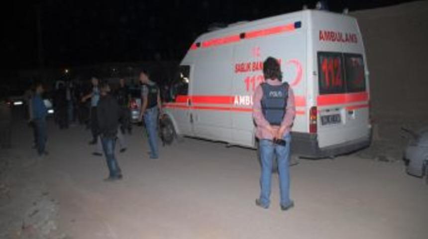 Şiddet g&ouml;ren kadın, eşini &ouml;ld&uuml;rd&uuml;