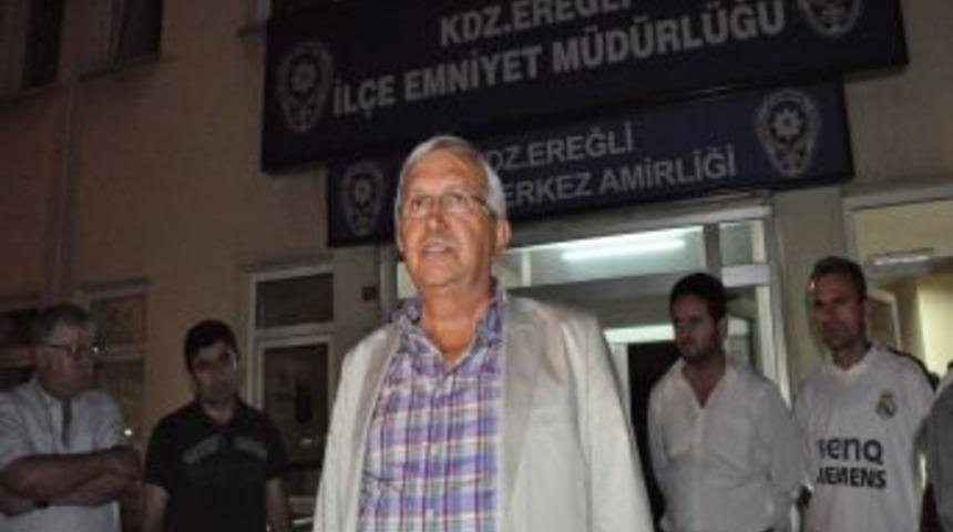 Ereğli Belediye Başkanı Posbıyık'a yumruklu saldırı