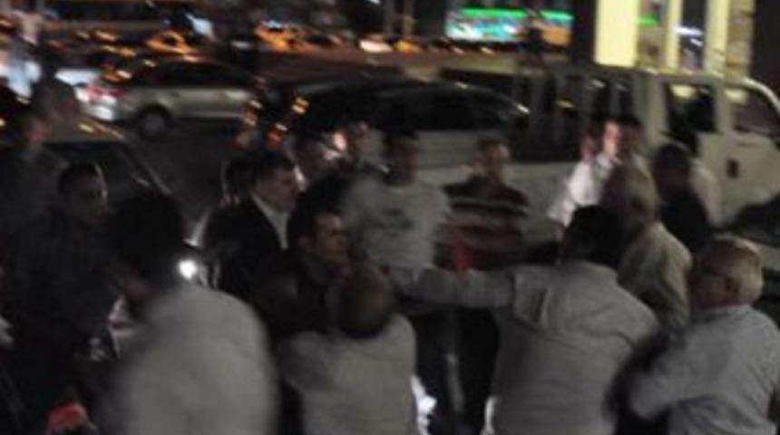 Belediye başkanına yumruklu saldırı