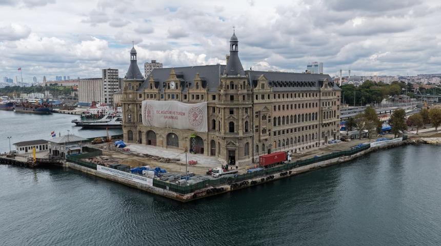 Haydarpaşa'nın temellerinde kritik tespit! Bakan Ersoy: "&Ouml;nceliğimiz, bu eşsiz mirası korumak"