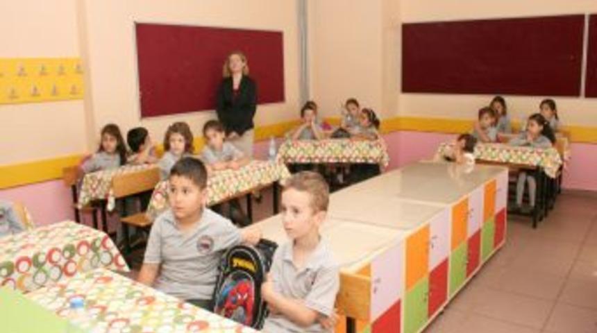 Rize&rsquo;de 64 bin &ouml;ğrenci ders başı yaptı