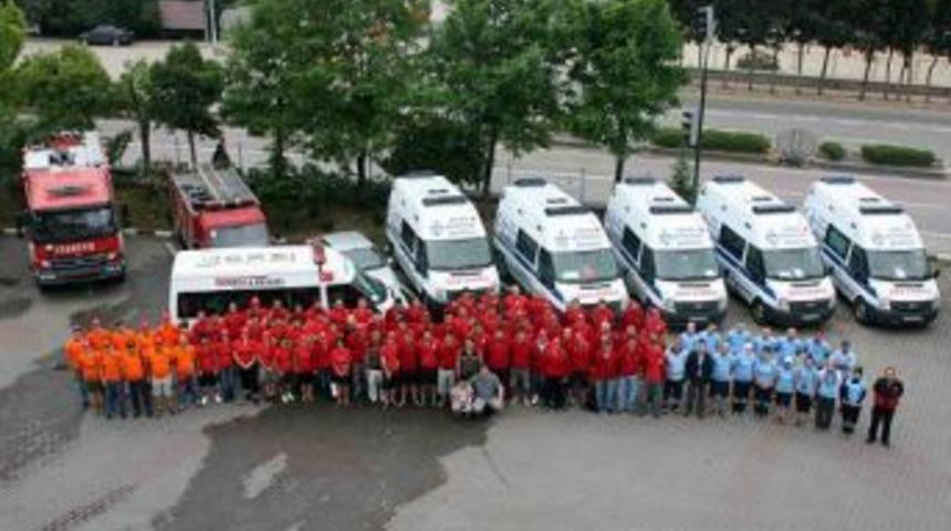 326 kişiyi kurtardı sezonu kapattı