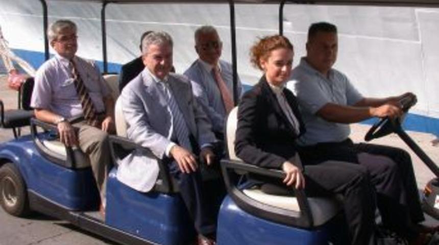 Y&uuml;r&uuml;yemeyen kruvaziyer yolcularını elektrikli ara&ccedil; taşıyacak