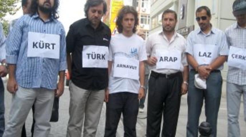 Mazlumder: İlk&ouml;ğretim okullarında andımız kaldırılsın