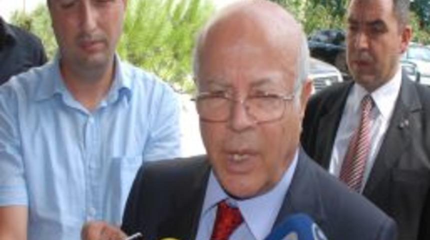 İzzettin Doğan: Başbakanın laiklik vurgusu gizli ajandasının olmadığını g&ouml;sterir