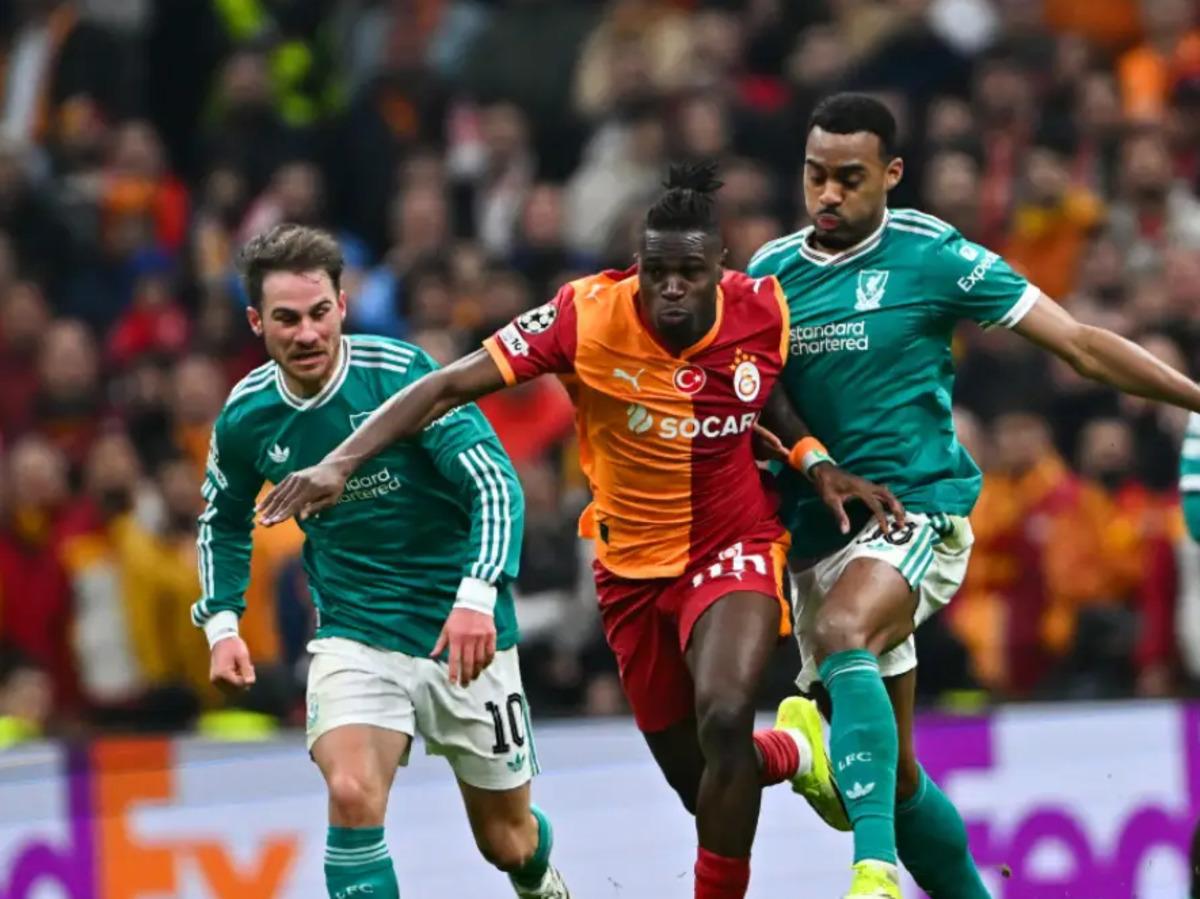 Galatasaray da 30 milyon euroluk şok! Wilfried Singo nun bitmeyen kabusu 2