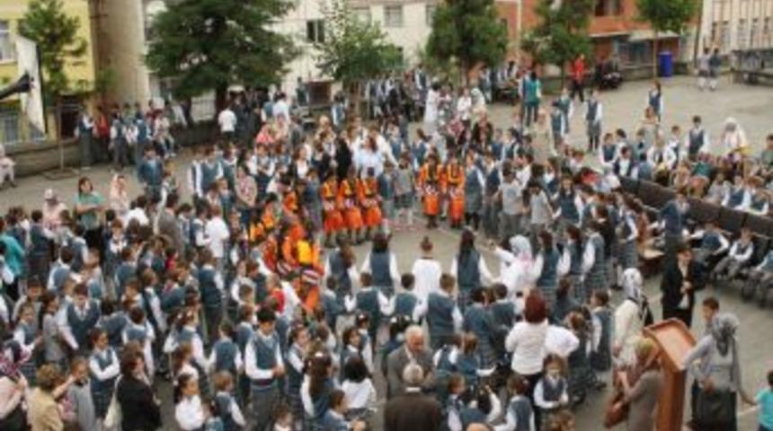 Vakfıkebir&rsquo;de ilk zil Kemaliye İlk&ouml;ğretim Okulu'nda &ccedil;aldı