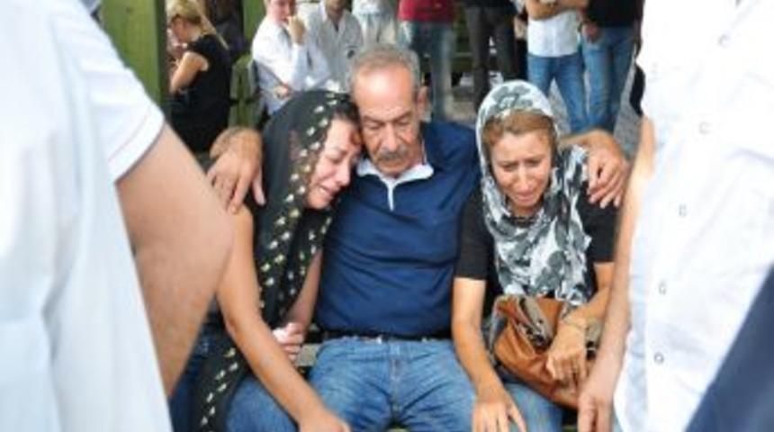 Basketbolcunun &ouml;ld&uuml;ğ&uuml; kaza anı g&uuml;venlik kamerasında