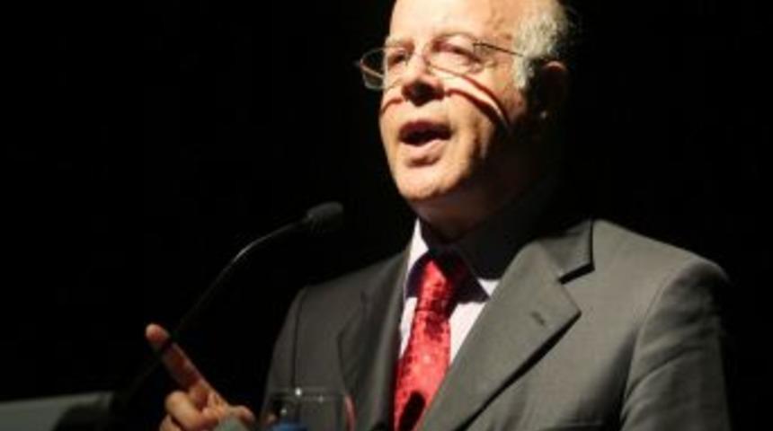 İzzettin Doğan: İ&ccedil; ve dış politikadaki gelişmeler anayasa s&uuml;recini etkilememeli