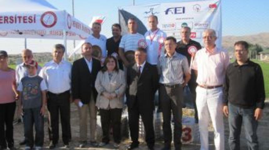 Uluslararası Kapadokya Atlı Dayanıklılık Yarışması sona erdi