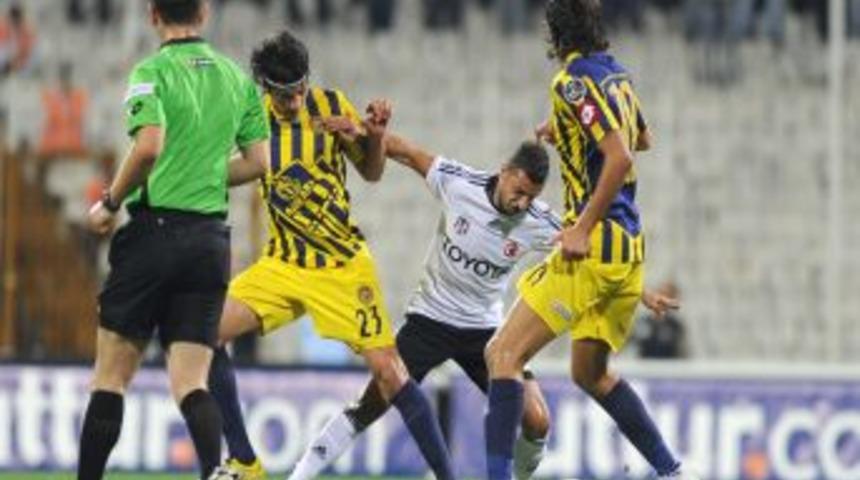 Beşiktaş: 1 - Ankarag&uuml;c&uuml;: 0