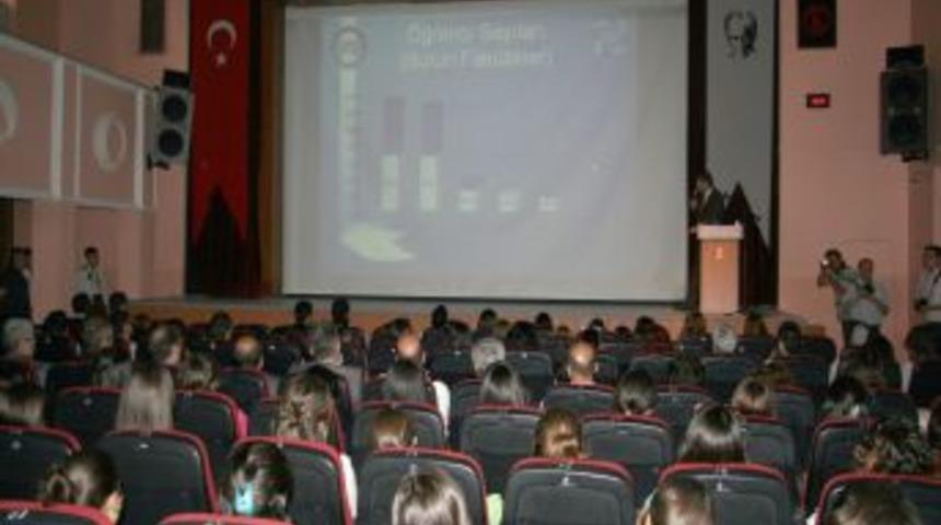 Karatekin &Uuml;niversitesi'nden yeni &ouml;ğrencilere oryantasyon programı