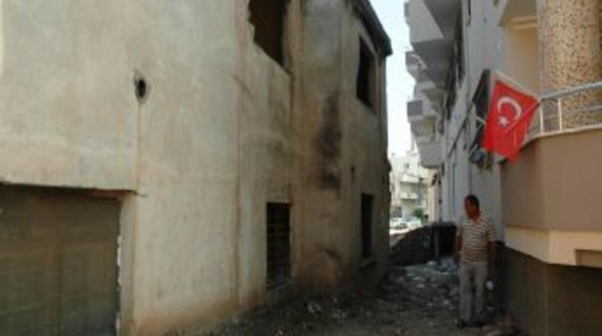 300 kişinin kaldığı site sakinleri yolsuzluktan yakınıyor