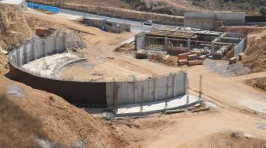 İstanbul'un en b&uuml;y&uuml;k parkının yapımı hızla devam ediyor