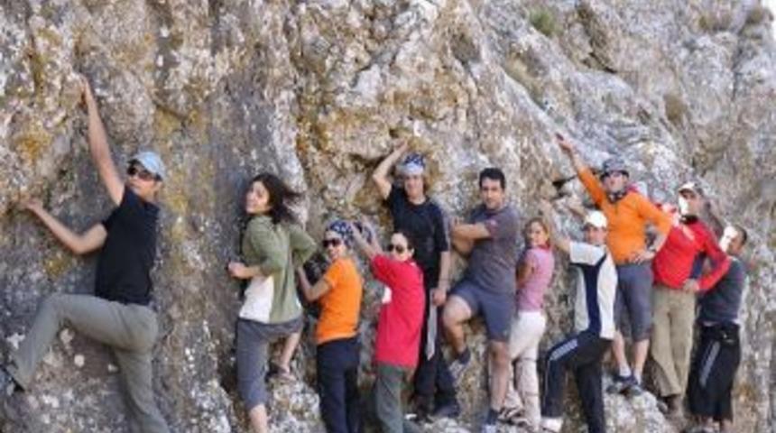 Dağcılık eğitimleri Uludağ&rsquo;da devam ediyor