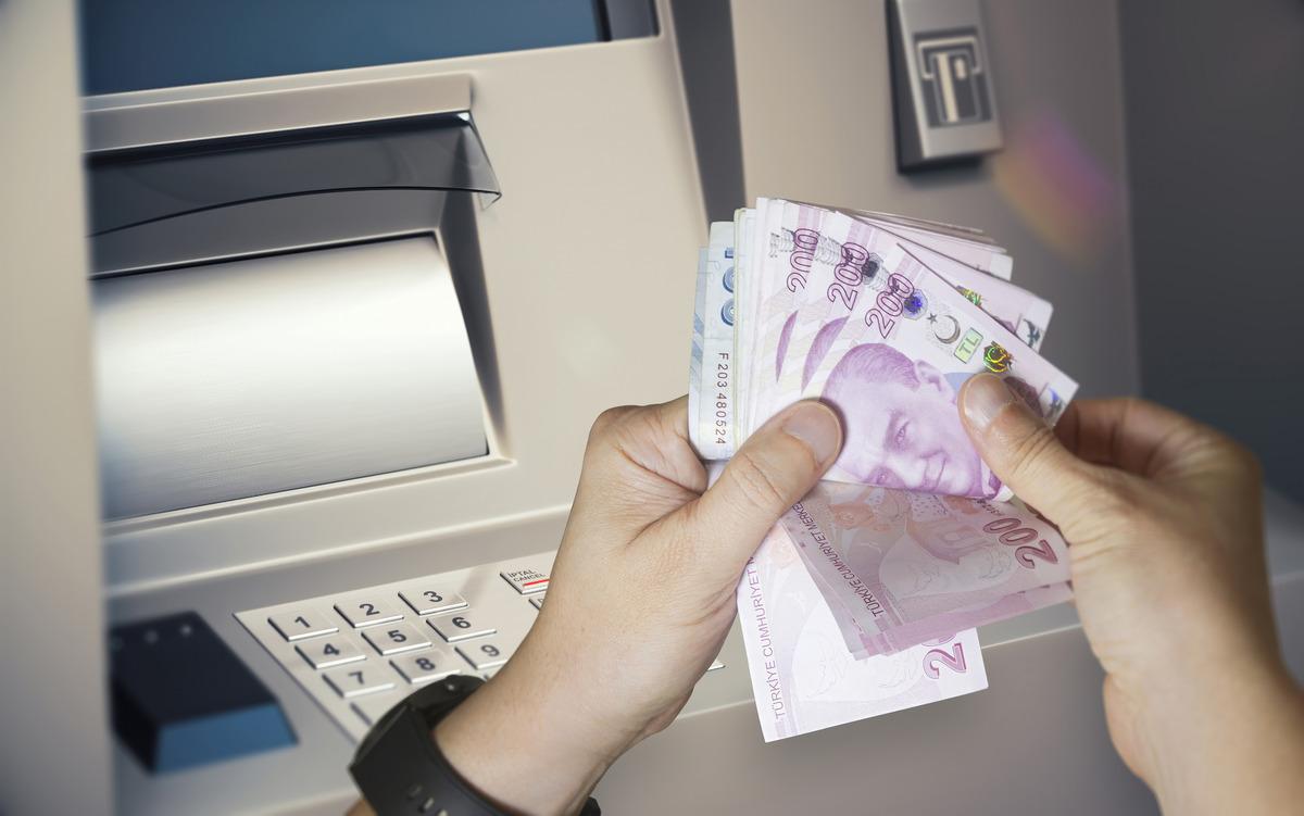 ATM lerde bir devir kapanıyor! Kart ve şifre tarihe mi karışıyor? 1