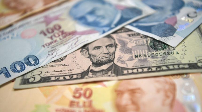 Yeni kabineye piyasalardan sert tepki: Türk lirası yüzde 3'ten fazla değer kaybetti