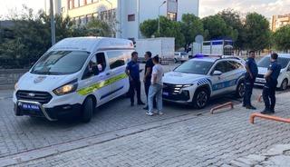 Aydın&rsquo;da okul &ouml;n&uuml;nde hareketli anlar