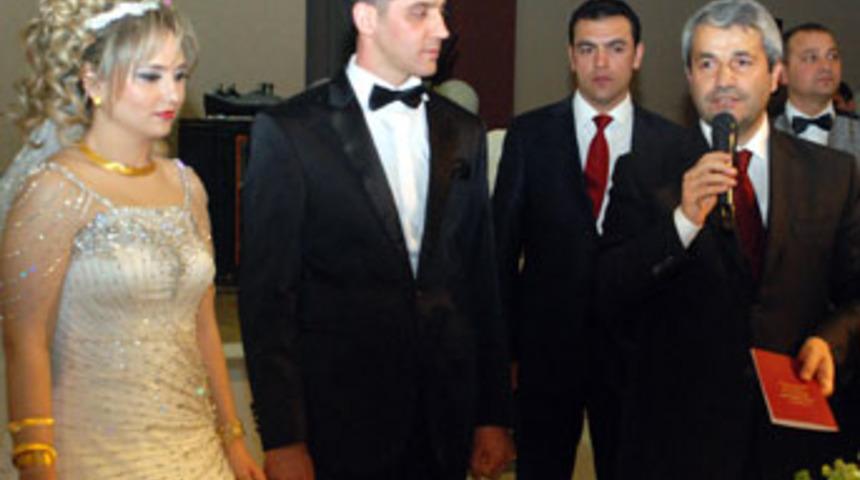 Bakan Ergün, nikah şahidi oldu