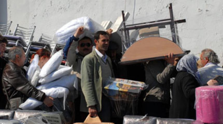 Kapatıyoruz izdihamı