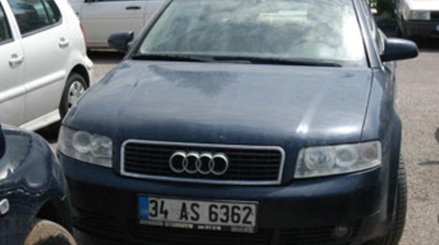 L&uuml;ks otomobille hırsızlık