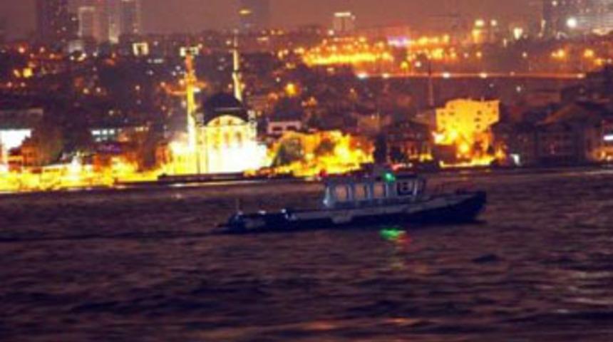 Denize atılan çuval polisi alarma geçirdi