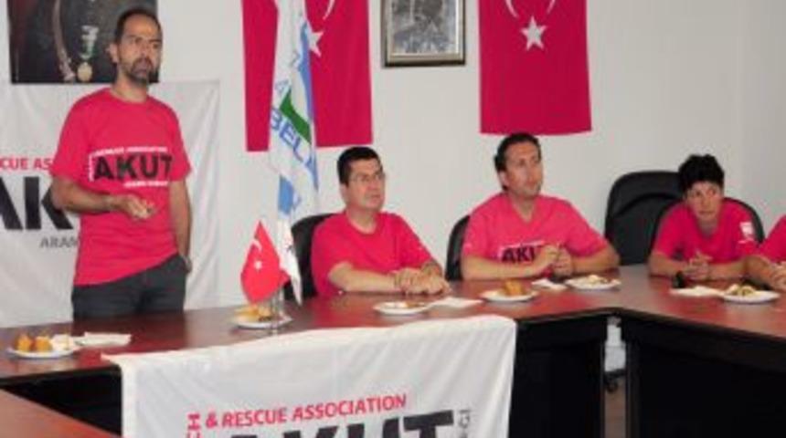 Mahruki: AKUT 15 yılda 900 operasyona katıldı, bin 235 hayat kurtardı