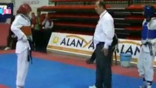 Milli hakem yanarak can verdi