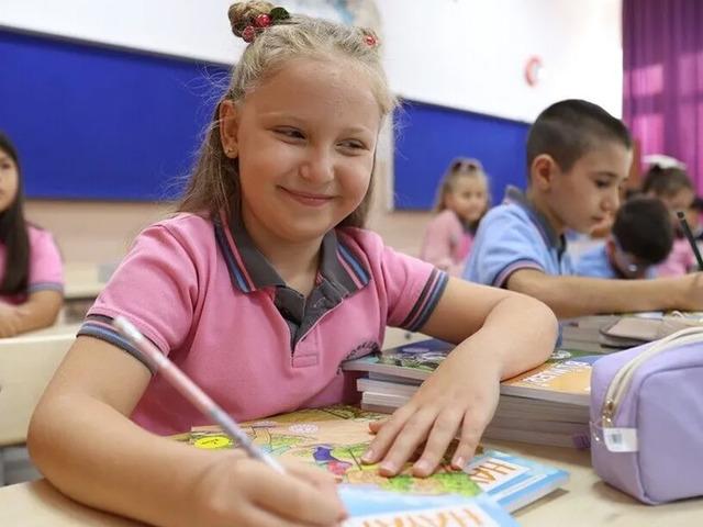  Okullarda ders s&uuml;releri değişecek mi? MEB 81 ile yazı g&ouml;nderdi